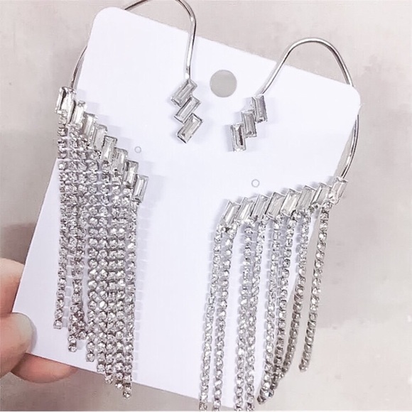 🔵𝟲𝟱%𝗢𝗙𝗙 𝗯𝘂𝗻𝗱𝗹𝗲𝘀 𝟯+🔵 NEW Rhinestone Crawler Drop Earrings - Picture 5 of 11